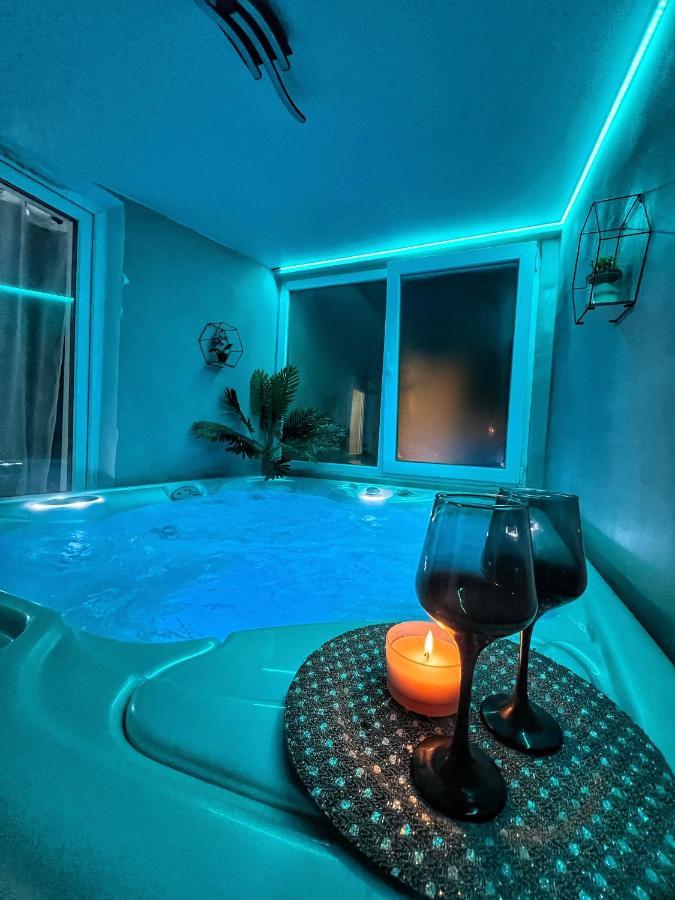 Luxor - Jacuzzi&Cozy Apartments 시비우 외부 사진