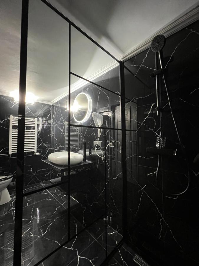 Luxor - Jacuzzi&Cozy Apartments 시비우 외부 사진