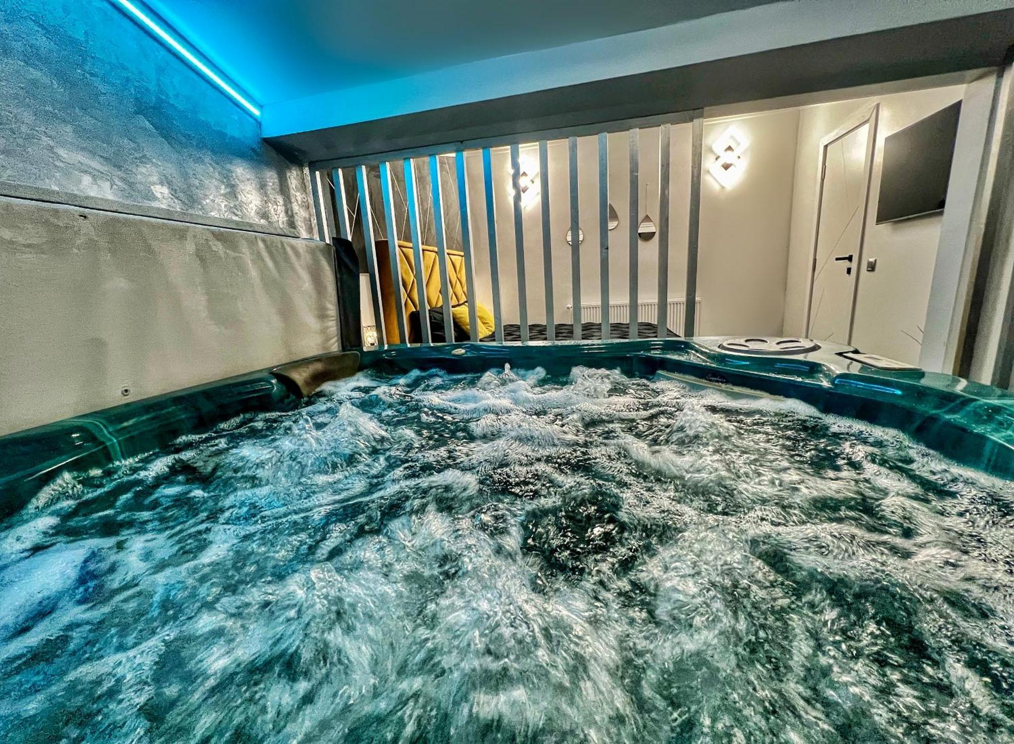 Luxor - Jacuzzi&Cozy Apartments 시비우 외부 사진