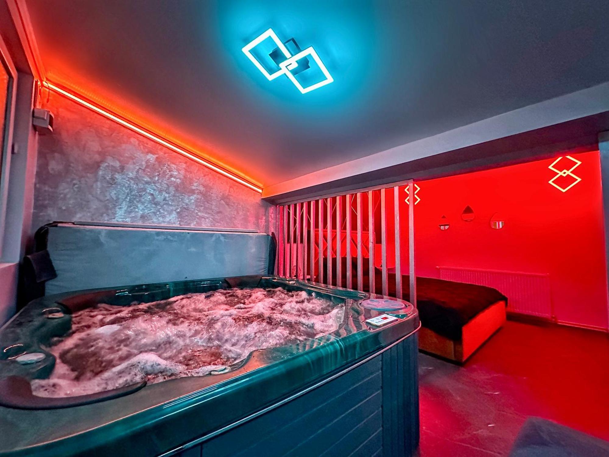 Luxor - Jacuzzi&Cozy Apartments 시비우 외부 사진